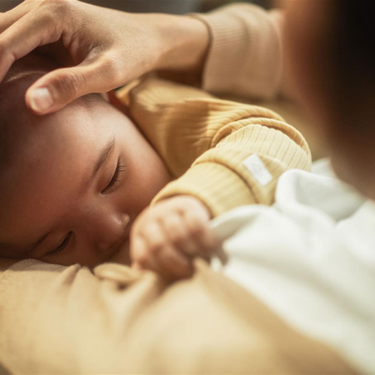 Breastfeeding to Sleep - Breastfeeding Support