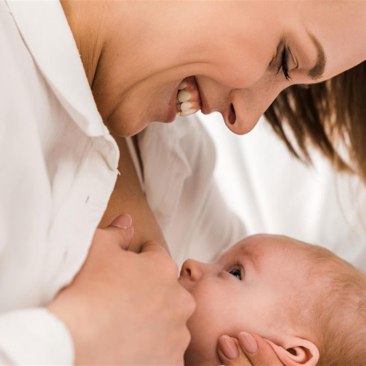 Milky Mama - Sore nipples while you are breastfeeding can be very  concerning, and painful! But how do you know when pain is normal and when  it's not? Be sure to **save**