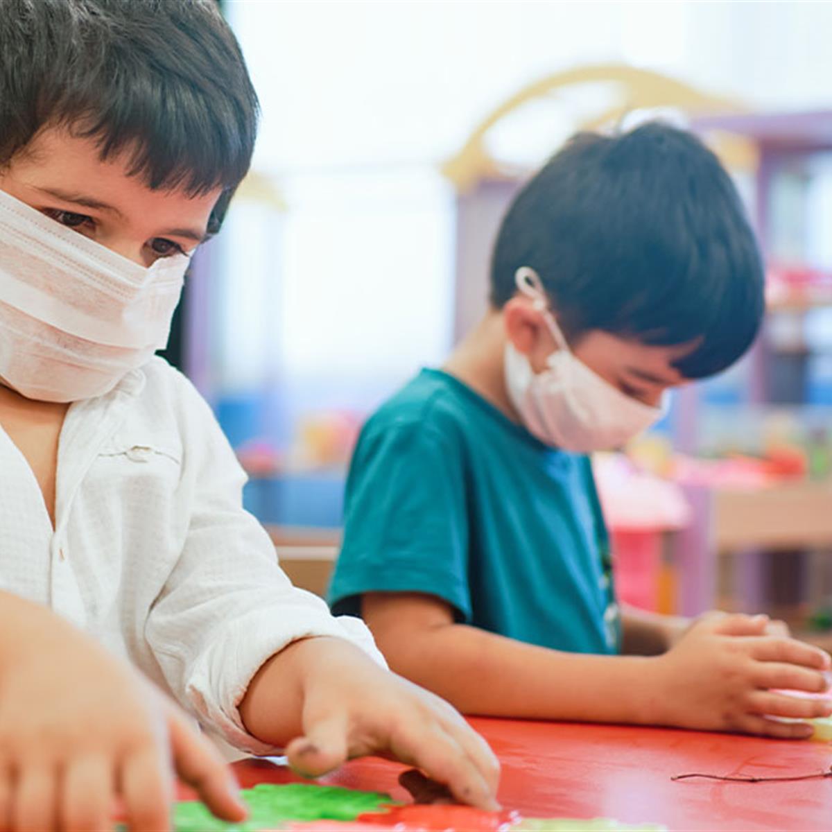 Mascarillas niños durante la pandemia de COVID-19