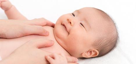 Essential Oils for Baby Skin: A Safe and Natural Approach